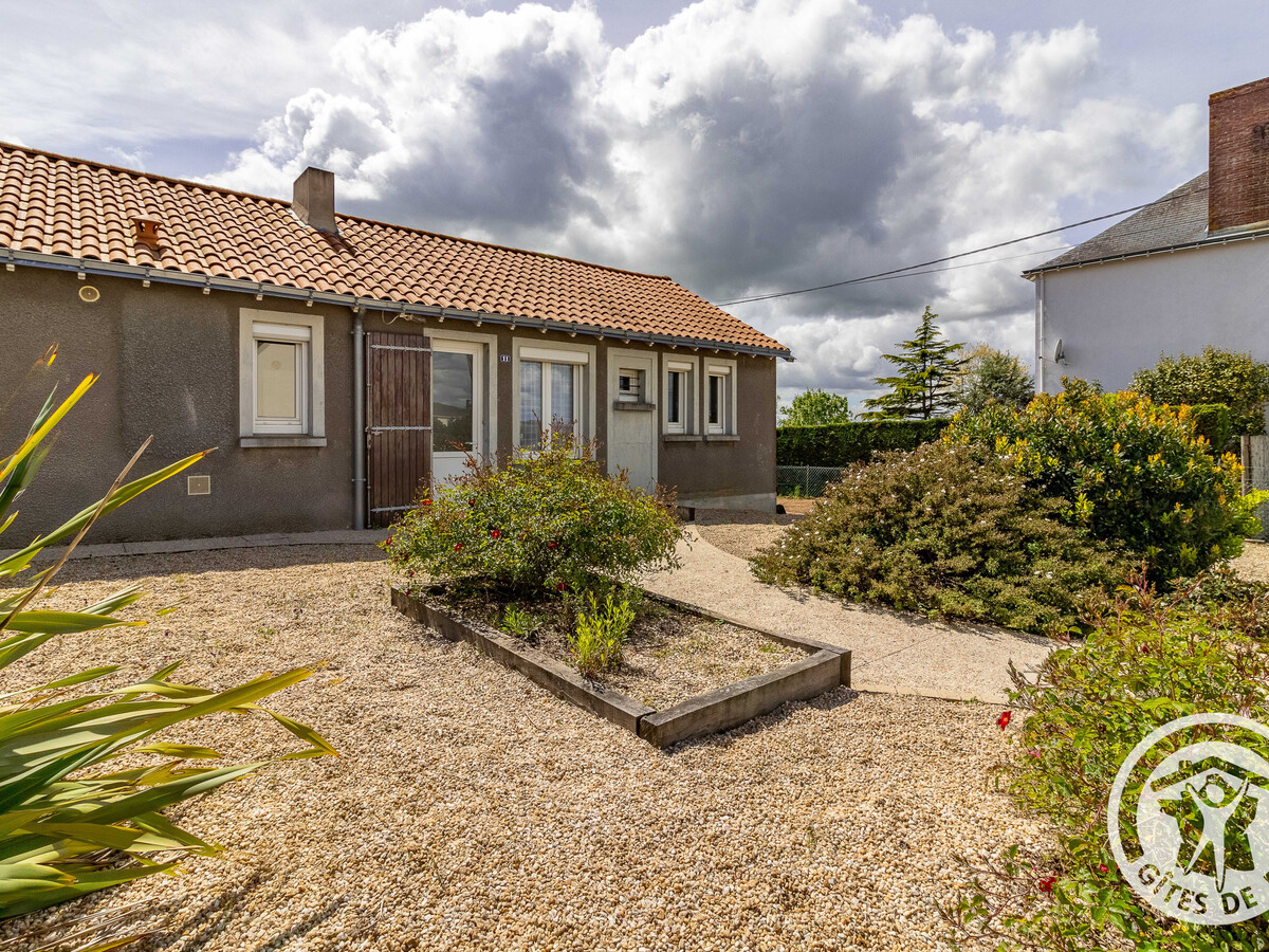 Maison de plain-pied 75m² à Saint Germain sur Moine - Photo 15