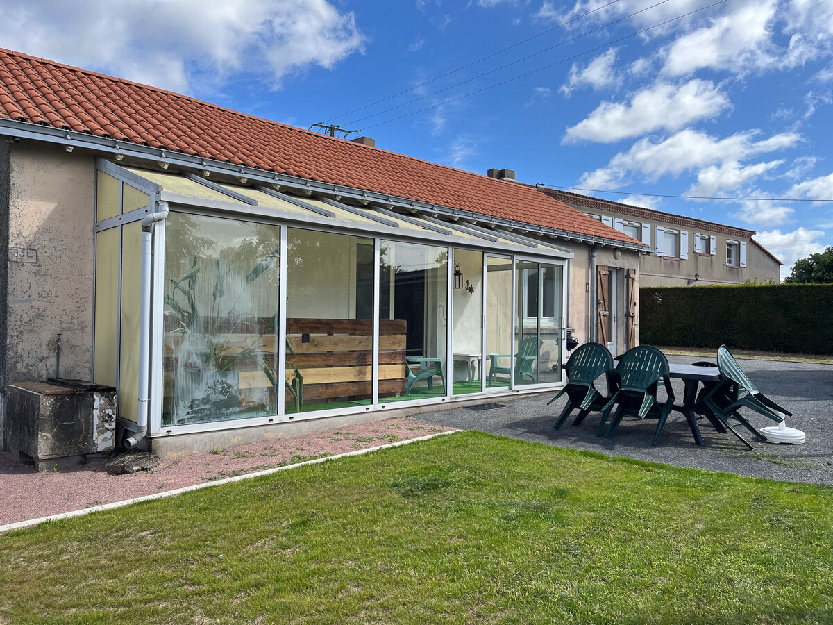 Maison de plain-pied 75m² à Saint Germain sur Moine - Photo 18