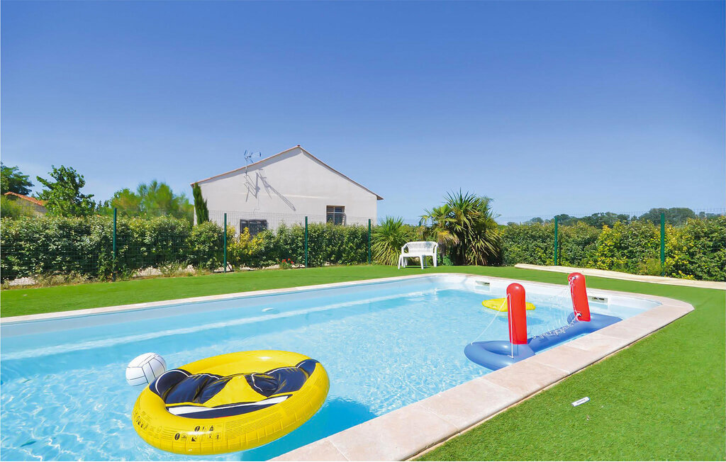 Les Piboules, appartement 6 pers. avec piscine au Sambuc - Photo 1