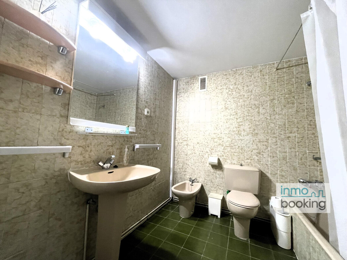 Appartement 3 chambres vue mer, piscine et parking à Salou - Photo 17