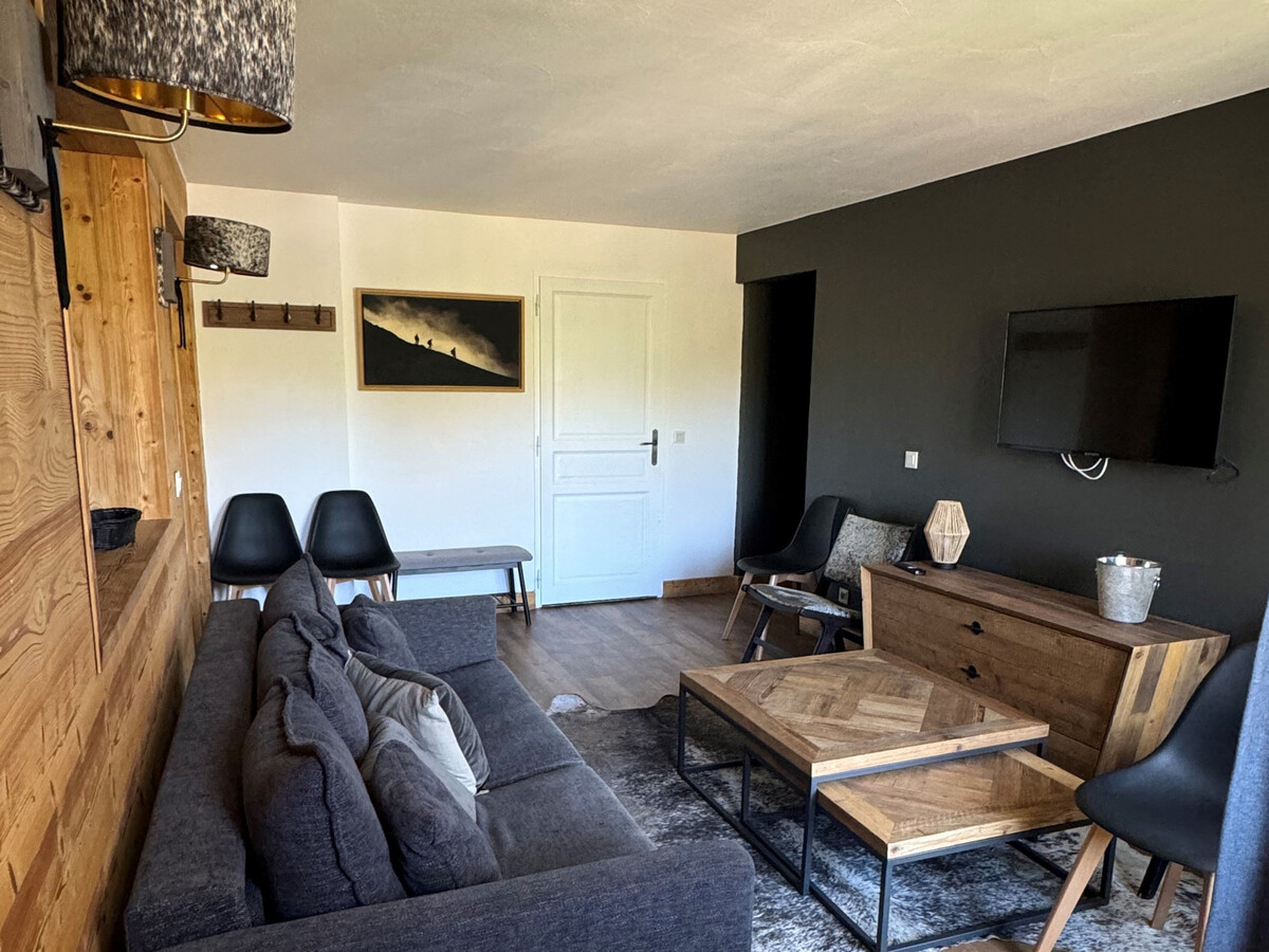 Appartement 4P, 8 pers., ski aux pieds, piscine chauffée - Photo 2