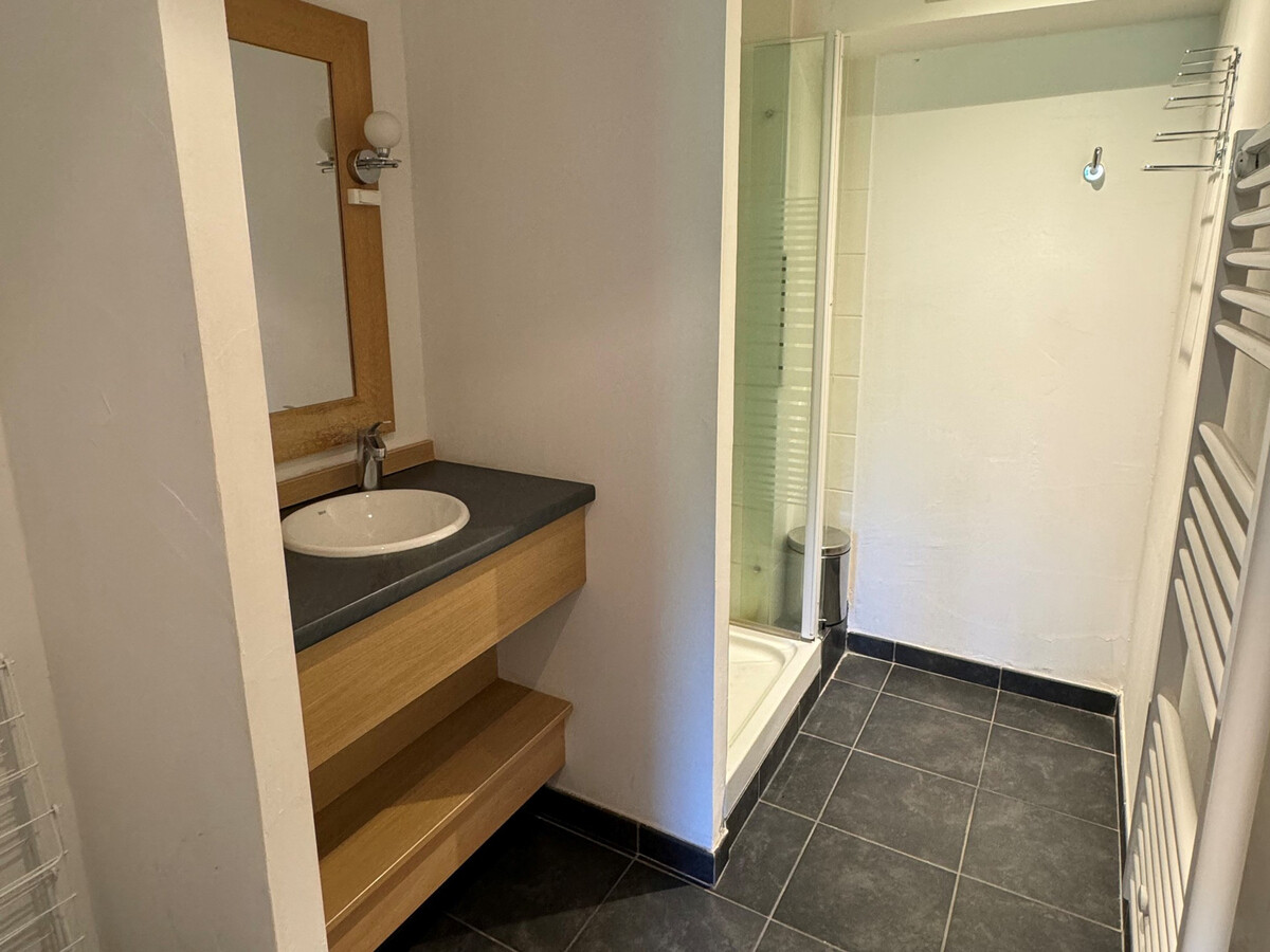 Appartement 6 pers. aux pieds des pistes, piscine chauffée - Photo 6