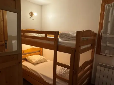 Appartement 3P aux pieds des pistes avec piscine chauffée : photo 5