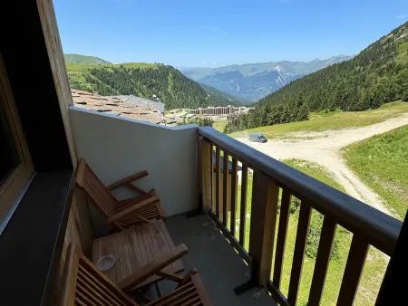 Appartement 2 pièces ski aux pieds · Piscine chauffée : photo 7