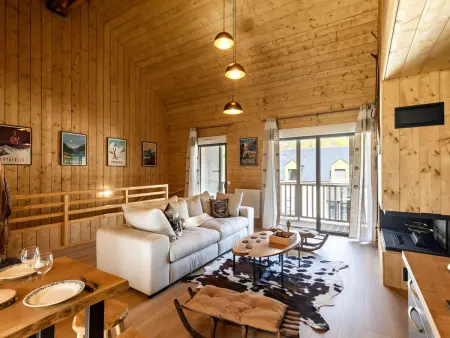 Location appartement à Cauterets, Lodge neuf avec grande terrasse et équipement haut de gamme