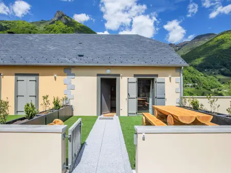 Appartement neuf 6 pers., terrasse montagne à Cauterets : photo 2