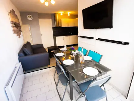Location appartement à Cap d'Agde, T2 Cabine, 4 Pers, Piscine, Parking, Proche Mer