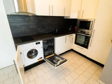 T2 Cabine, 4 Pers, Piscine, Parking, Proche Mer, Appartement 4 personnes à Cap d'Agde - Photo 2