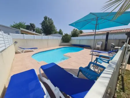 Location maison à Saint Hilaire de Riez, Maison avec piscine, proche plage et commerces, 6 pers - Saint-Hilaire-de-Riez
