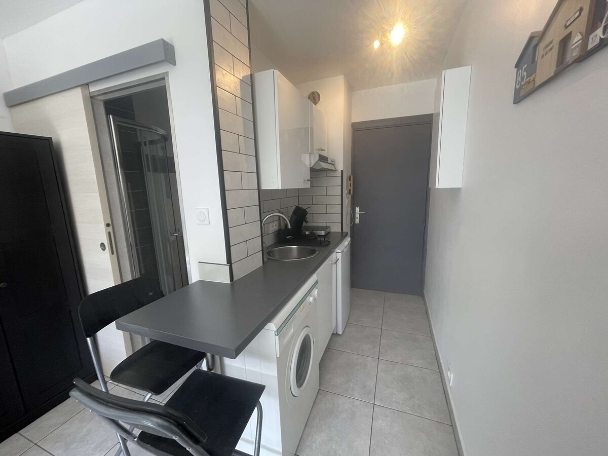 Studio 2 pers. Bormes-les-Mimosas, parking privé inclus - Photo 2