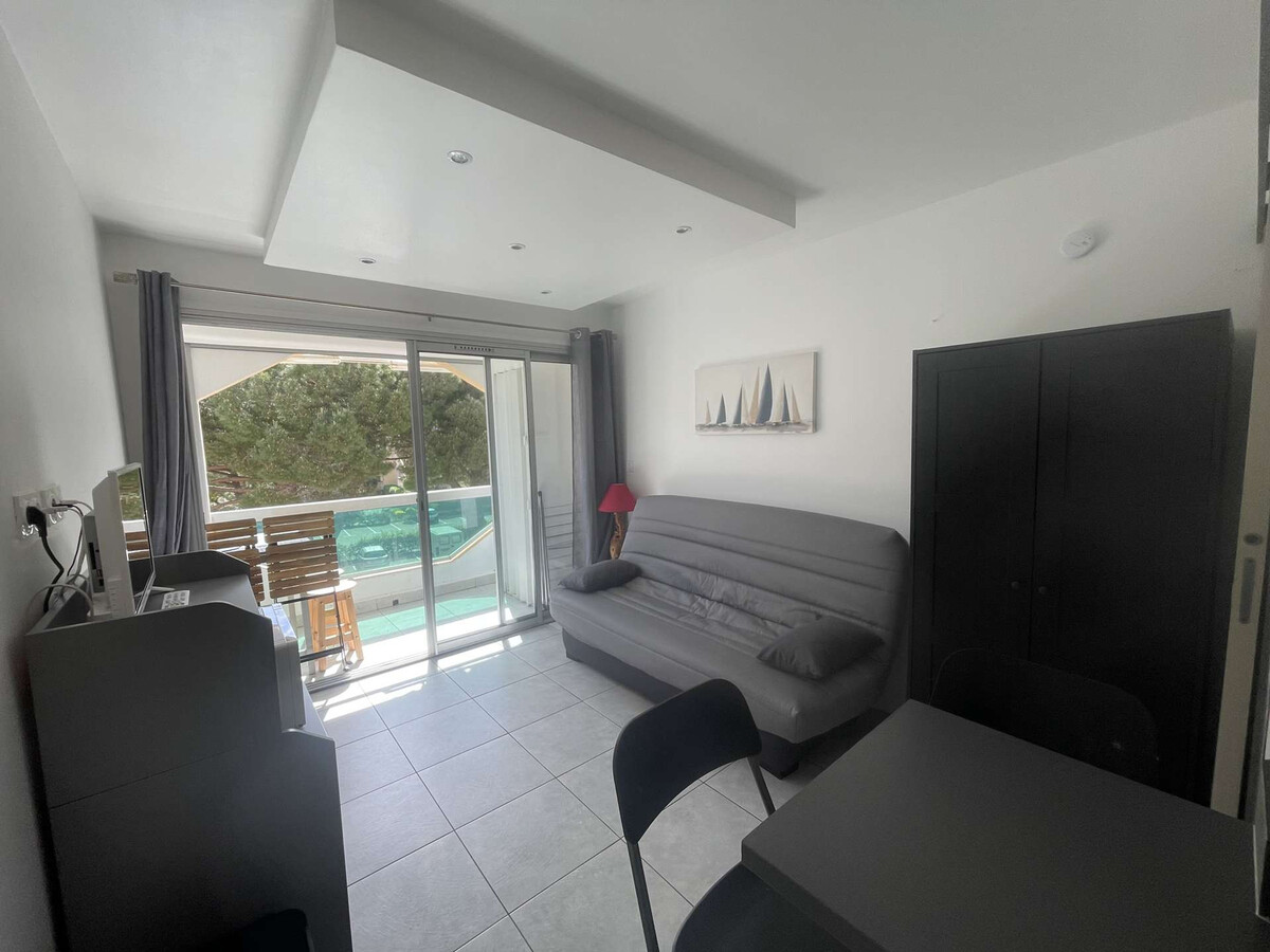 Studio 2 pers. Bormes-les-Mimosas, parking privé inclus - Photo 3