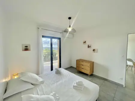 Appartement Cargèse vue golfe, terrasse 18,5m² proche plage : photo 10