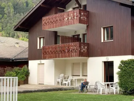 Appartement 28 m² avec terrasse, parking et piscine : photo 10