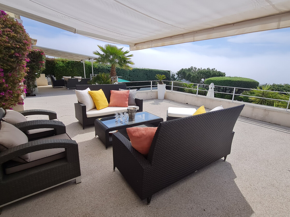Villa 6 chambres, piscine et vue mer panoramique à Grimaud - Photo 2