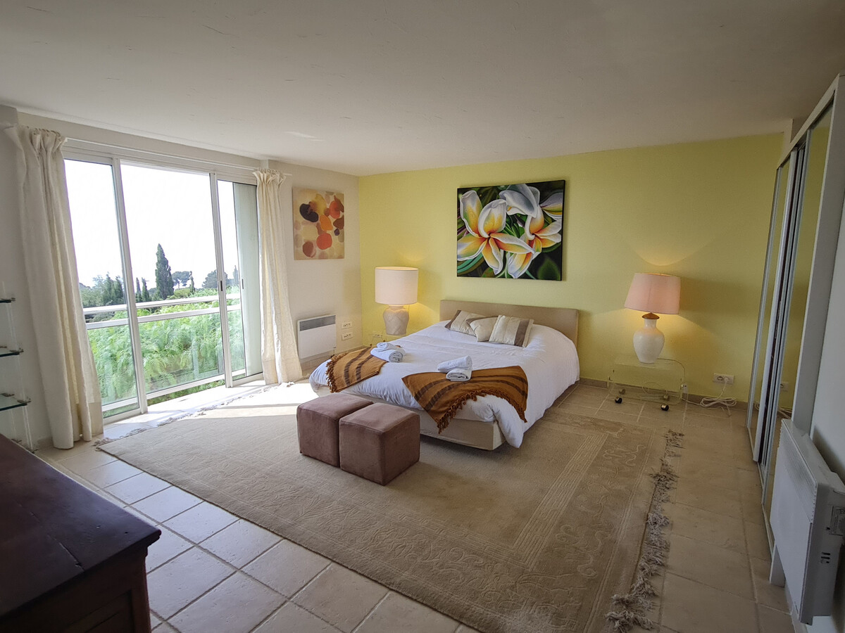 Villa 6 chambres, piscine et vue mer panoramique à Grimaud - Photo 15