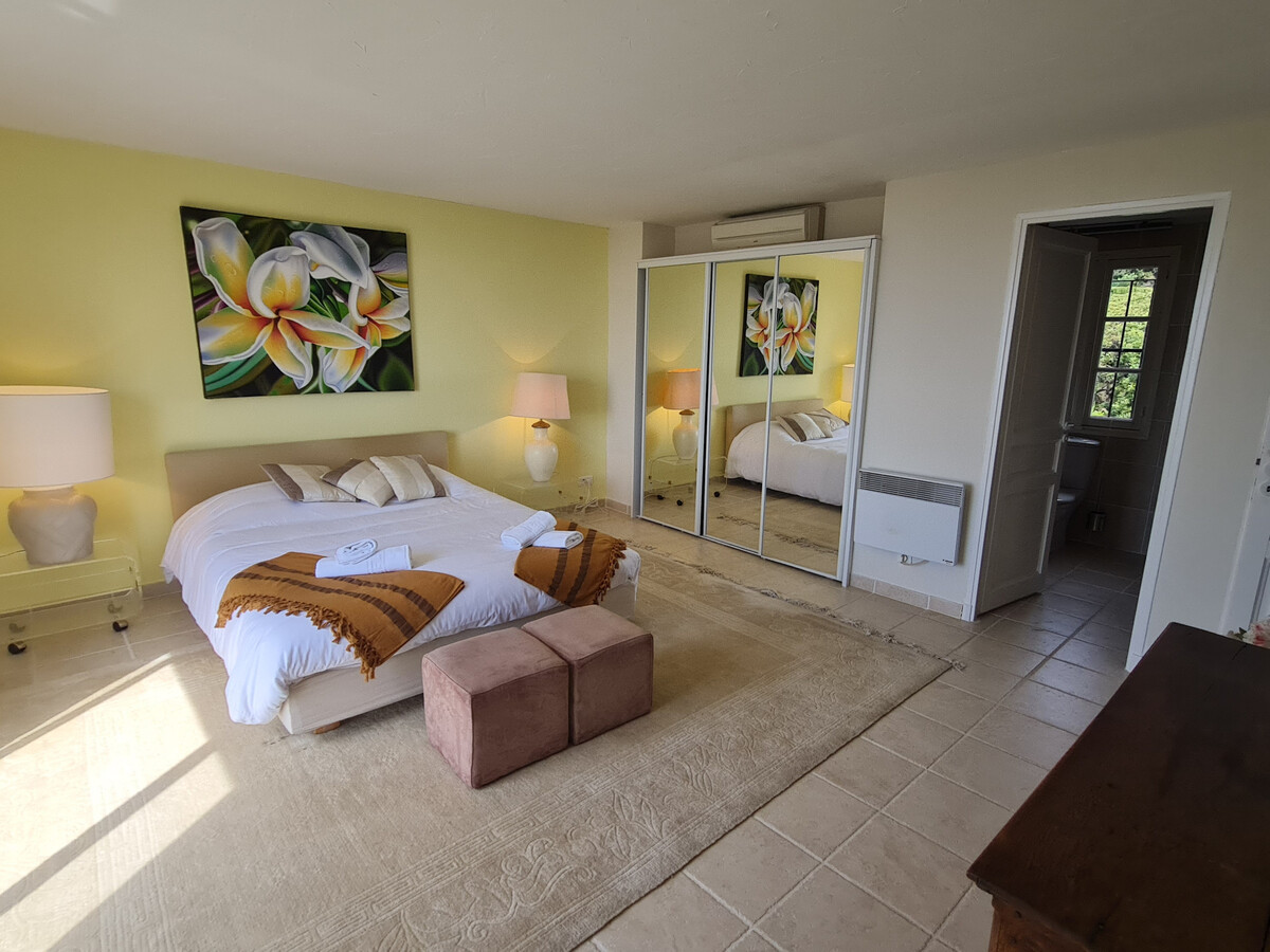 Villa 6 chambres, piscine et vue mer panoramique à Grimaud - Photo 16