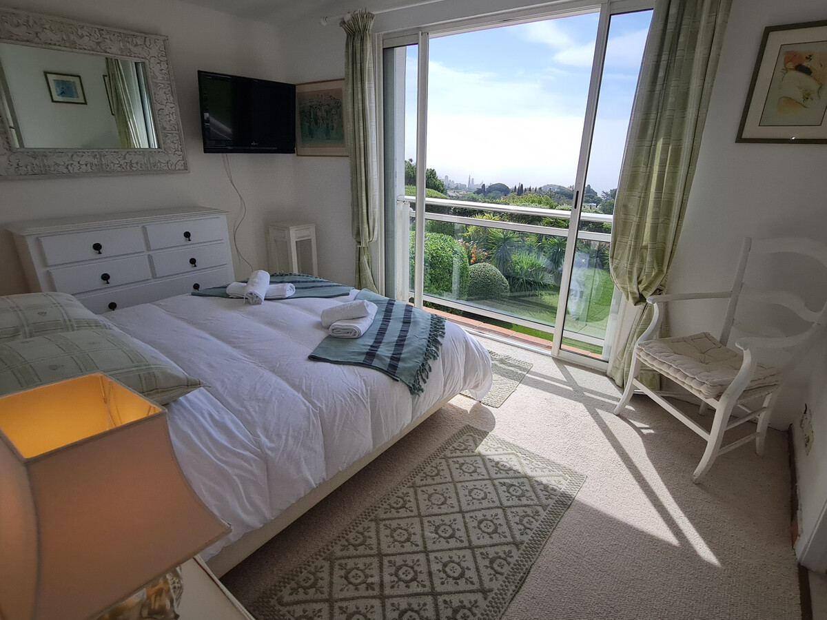 Villa 6 chambres, piscine et vue mer panoramique à Grimaud - Photo 22