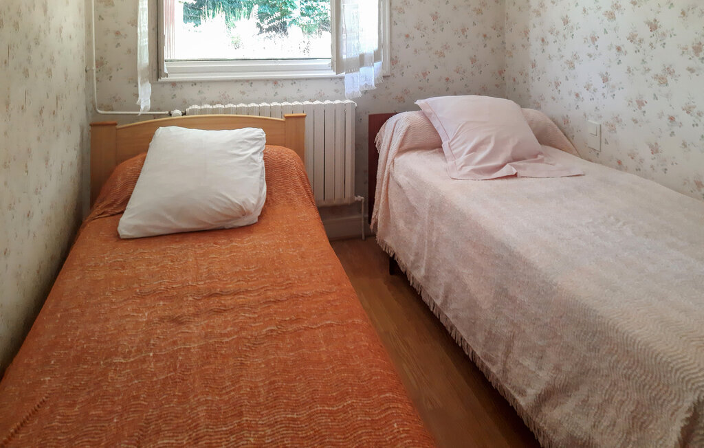 Maison 3 chambres avec jardin à Céaux-d'Allègre - Photo 11