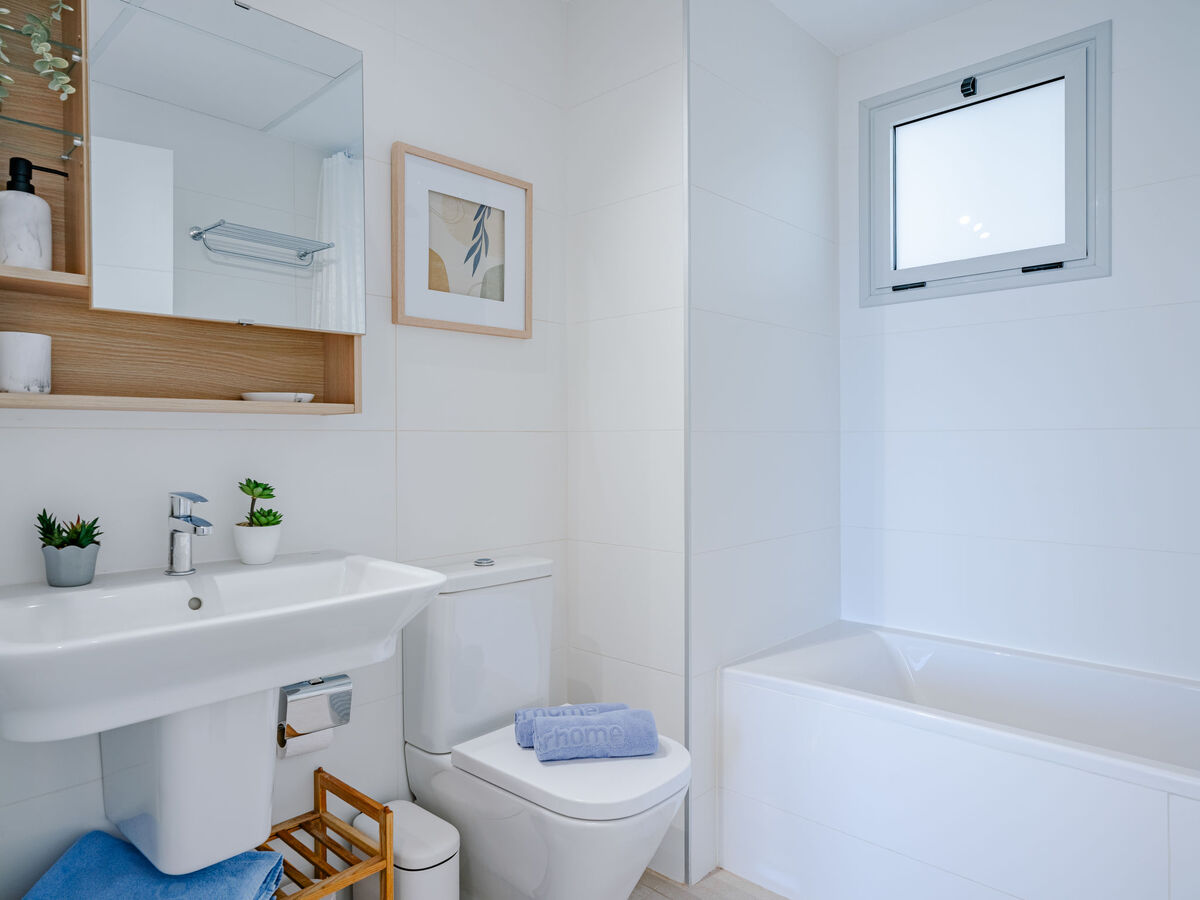 Marina Real I Penthouse, 110 m² vue montagnes - Photo 28