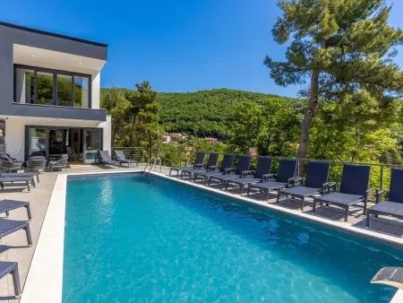 Location villa à Mošćenička Draga