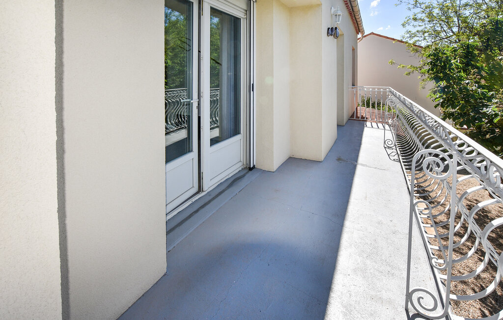 Maison 6 pers. à Sorgues, jardin 495m² et barbecue - Photo 2