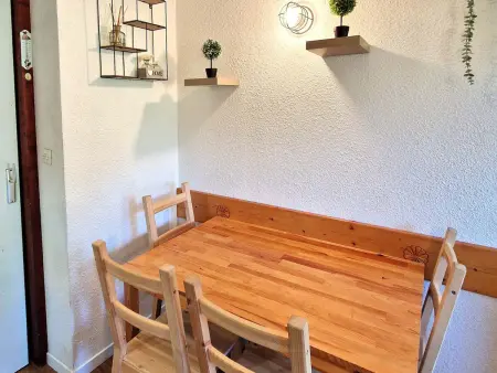 Studio rénové 2-3 personnes à Valfréjus, balcon et vue piste - Photo 4