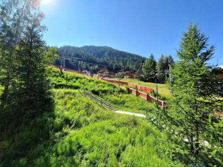 Studio rénové 2-3 personnes à Valfréjus, balcon et vue piste - Photo 12