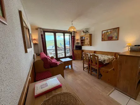 Appartement 2 pièces avec balcon plein sud, vue montagne - Les Saisies : photo 10