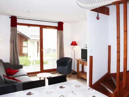 Chalet mitoyen aux Orres 1800 avec piscine, sauna, hammam, parking et prestations incluses - Photo 2