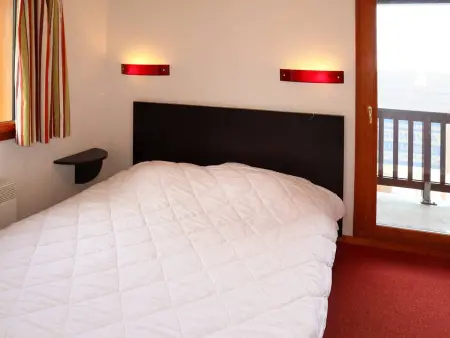 Chalet mitoyen aux Orres 1800 avec piscine, sauna, hammam, parking et prestations incluses - Photo 5