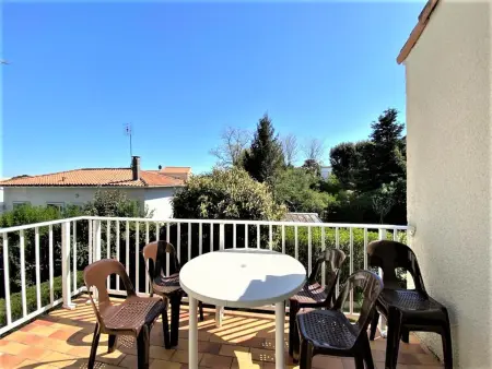 Location appartement à Saint Georges de Didonne, Appartement lumineux avec balcon, proche plages et commerces, parking privatif, pour 6 personnes