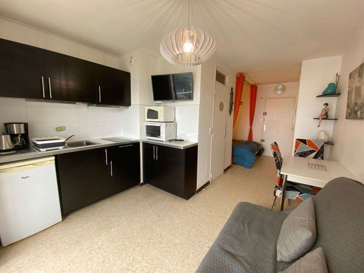 Appartement 2 étoiles à Balaruc-les-Bains, 5 min des Thermes - Photo 9
