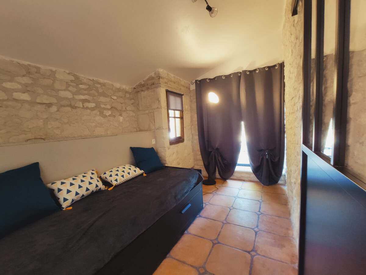 Maison 76m² centre La Roche-Posay, terrasse et jardin - Photo 13