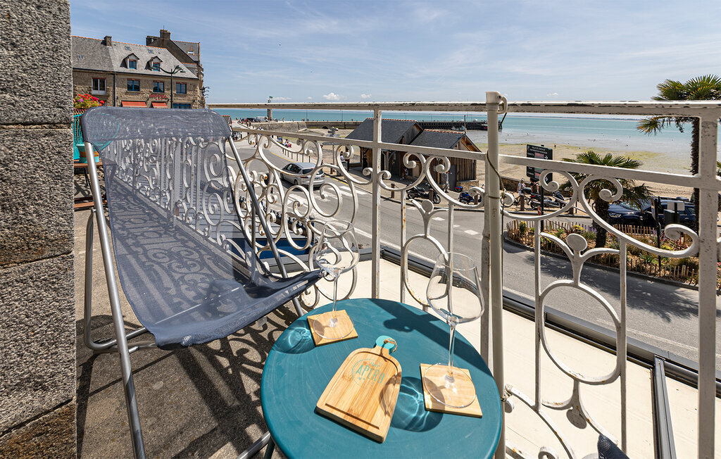 Appartement vue baie de Cancale, balcon lever de soleil - Photo 9