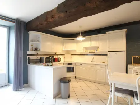 Gîte à Pontorson : maison à l'ancienne ferme avec terrasse - Photo 4