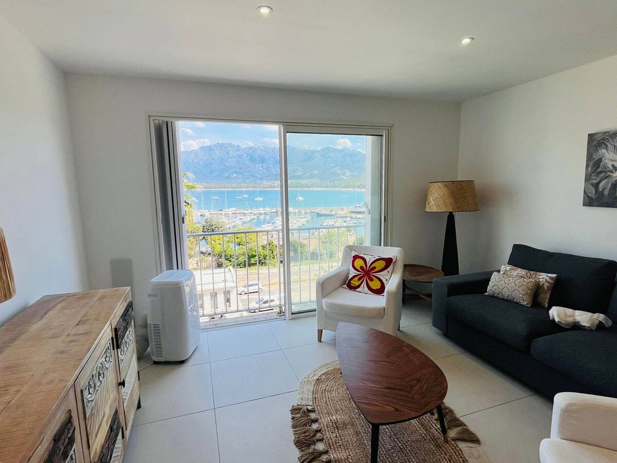 Appartement 2 pièces Calvi, vue mer, 200m du port - Photo 1