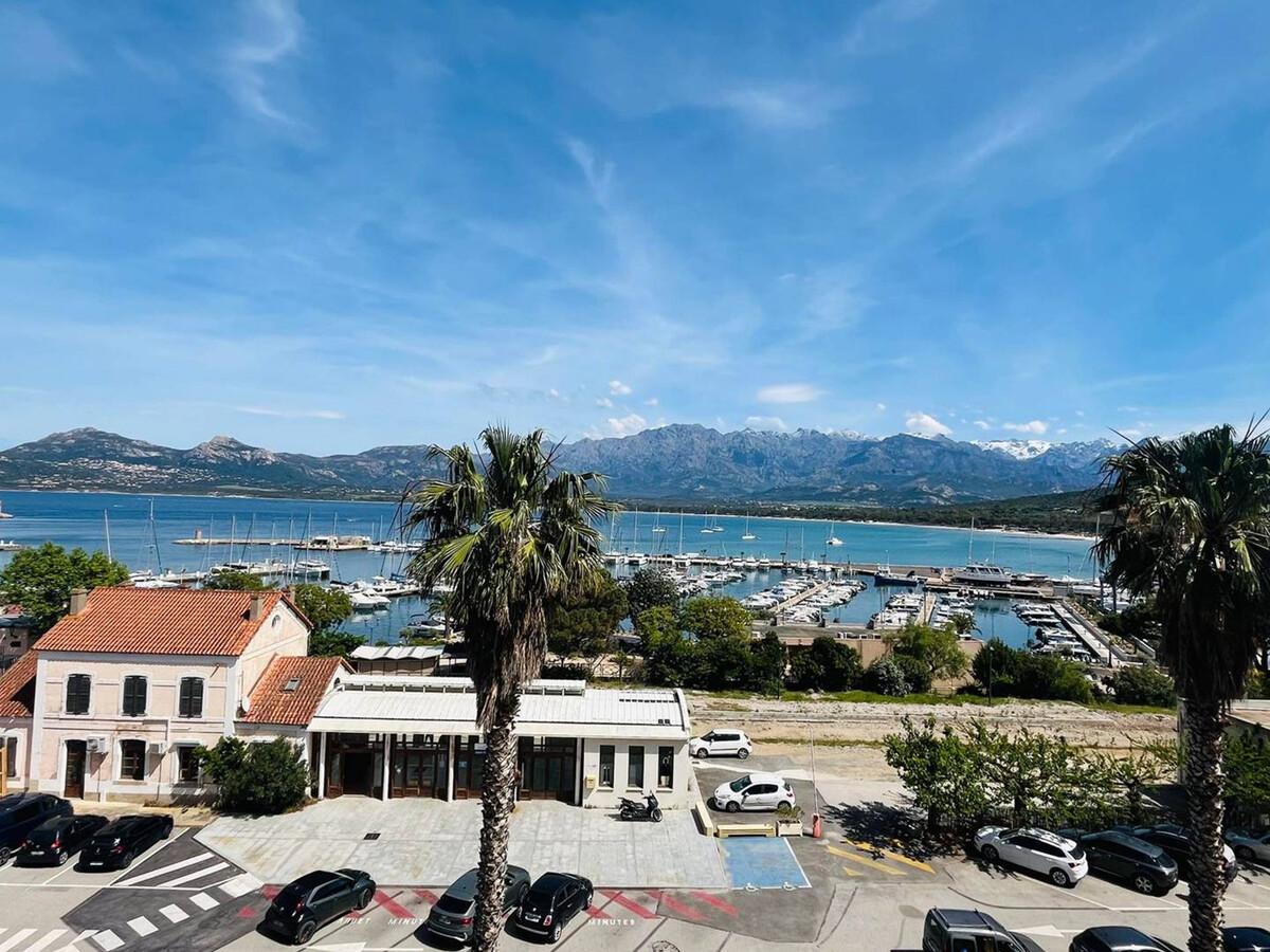 Appartement 2 pièces Calvi, vue mer, 200m du port - Photo 11