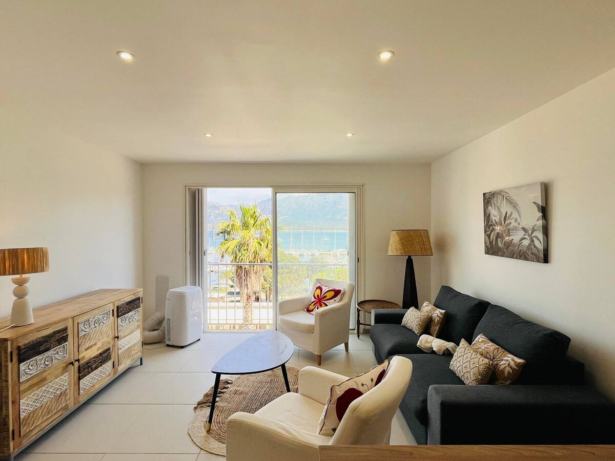Appartement 2 pièces Calvi, vue mer, 200m du port - Photo 12