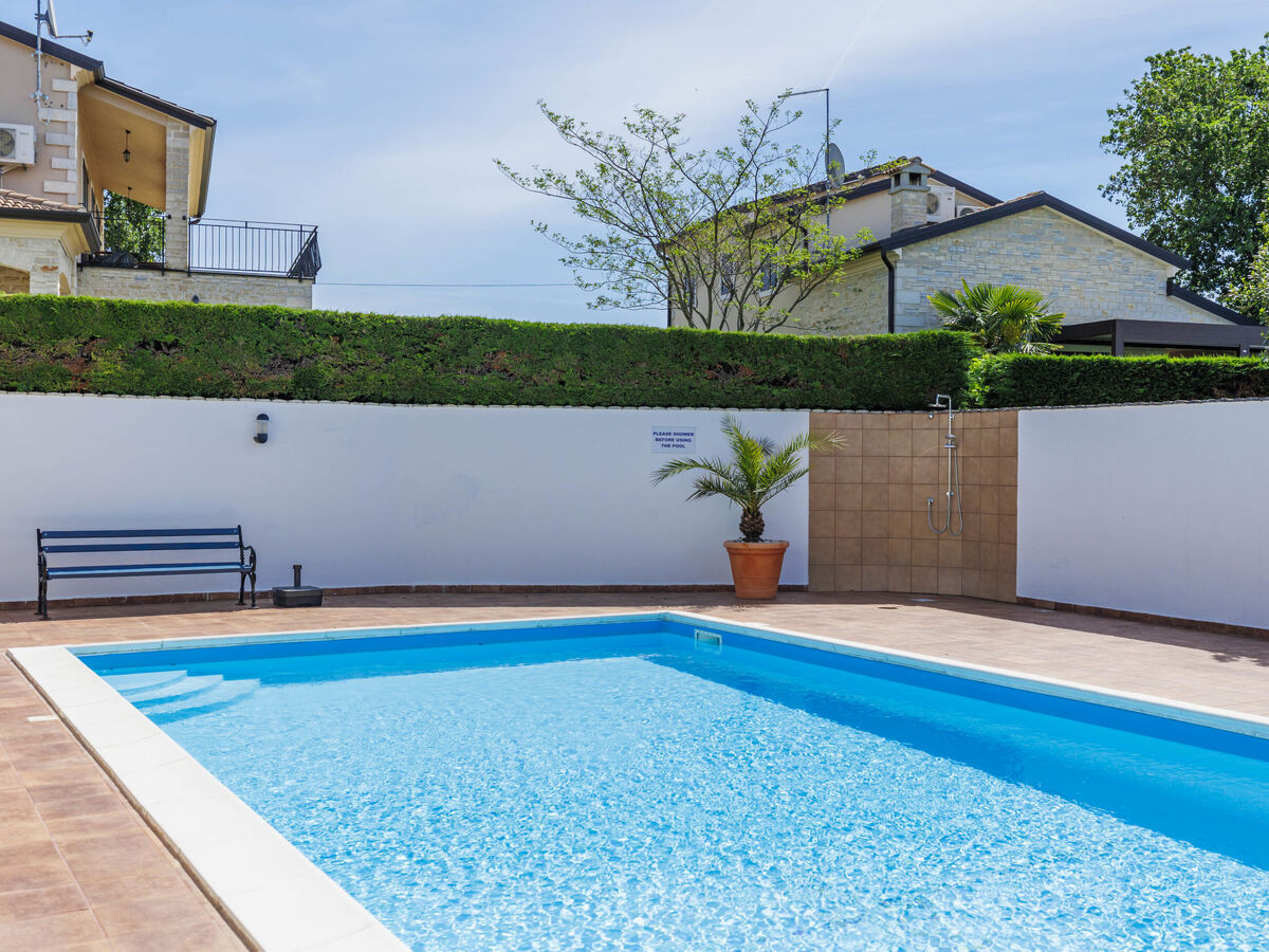 Maison Dlan à Tar, 3 chambres avec piscine - Photo 10