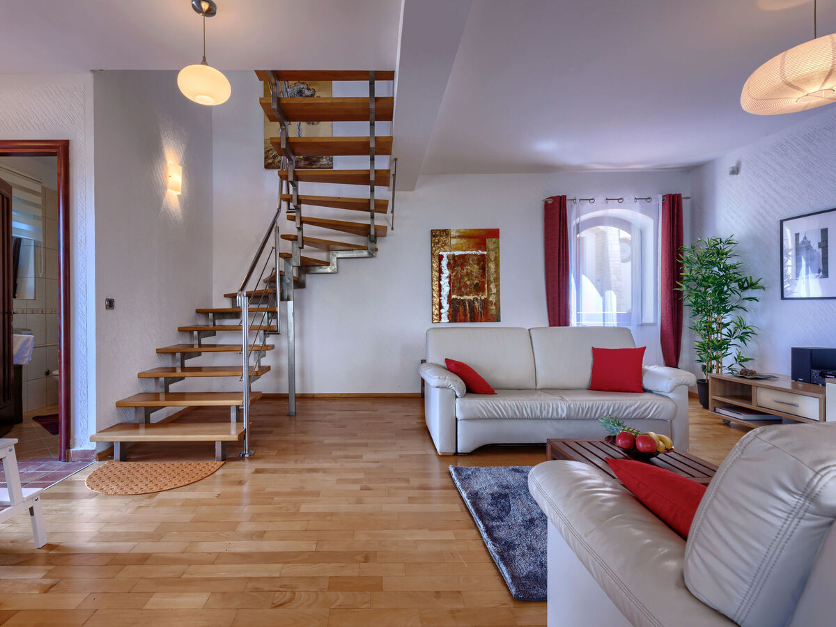 Maison Dlan à Tar, 3 chambres avec piscine - Photo 16