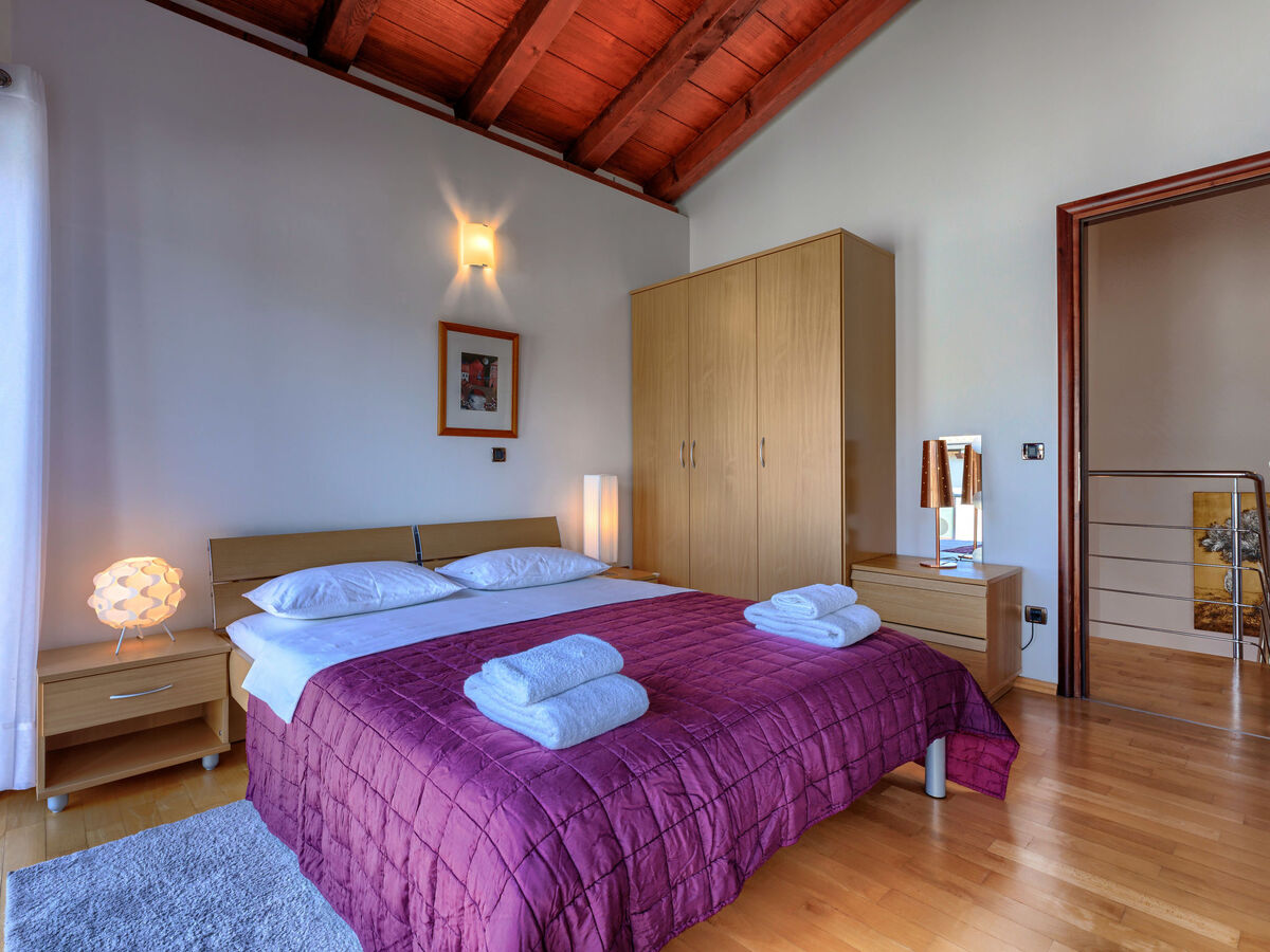 Maison Dlan à Tar, 3 chambres avec piscine - Photo 17