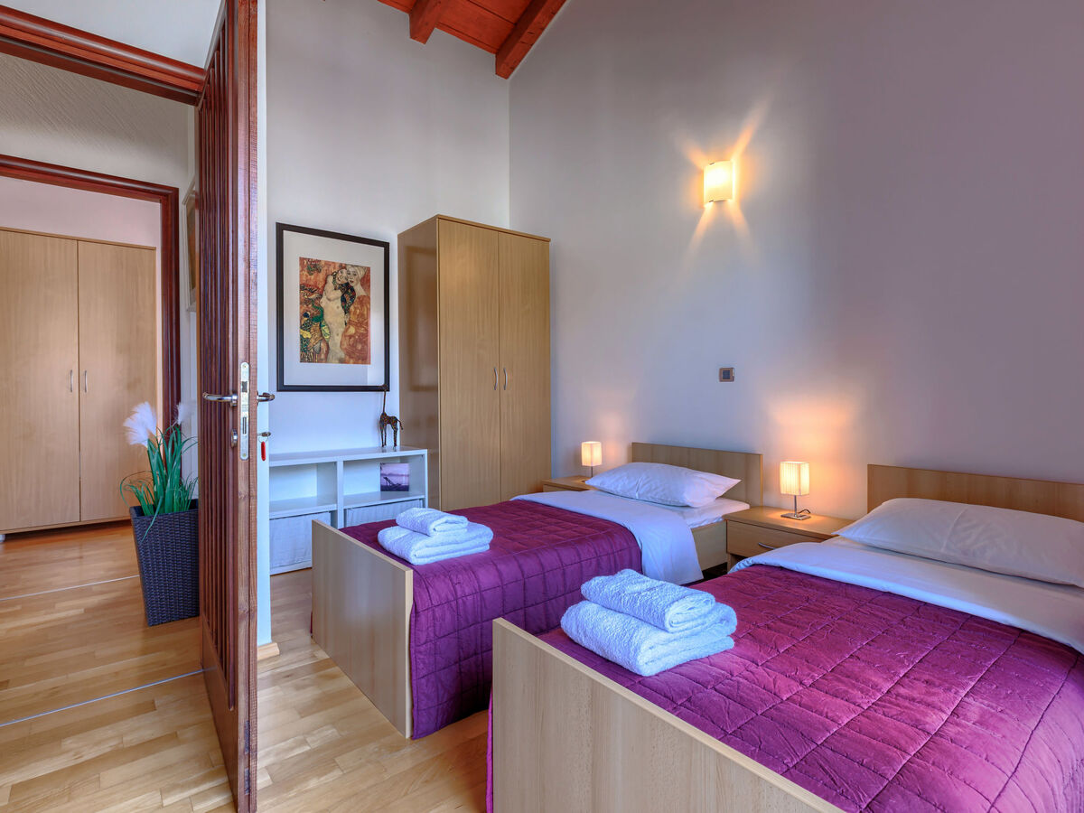 Maison Dlan à Tar, 3 chambres avec piscine - Photo 21