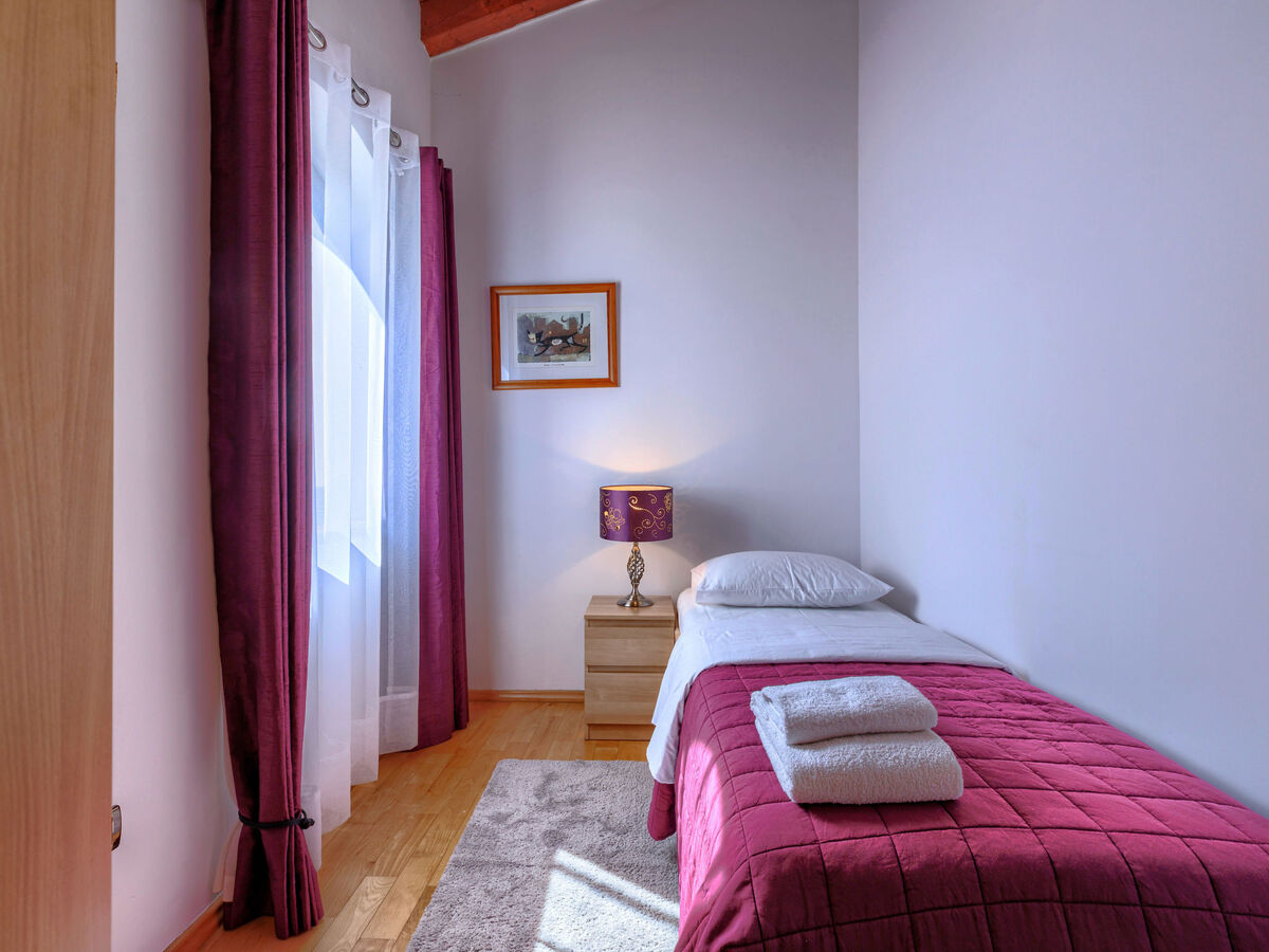 Maison Dlan à Tar, 3 chambres avec piscine - Photo 24