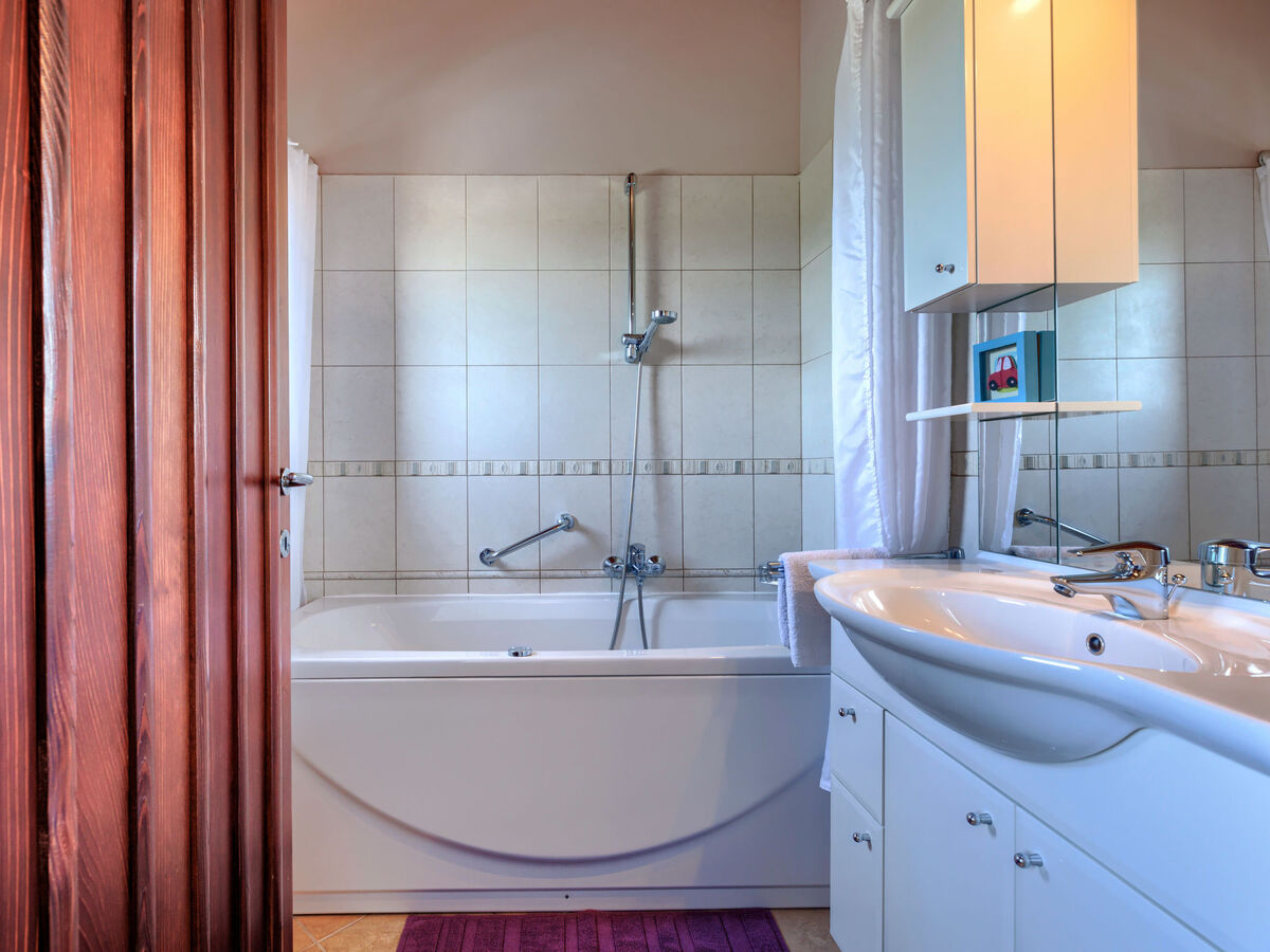 Maison Dlan à Tar, 3 chambres avec piscine - Photo 27