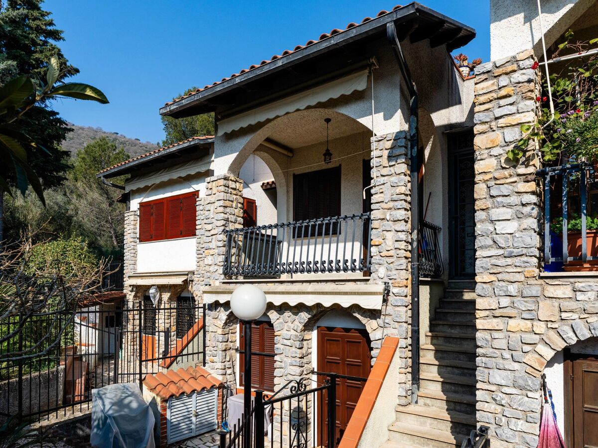 Maison Silvia, 2 pièces avec terrasse à Marina di Andora - Photo 1