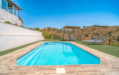 Maison avec piscine à Canillas de Albaidas, vue sur les collines : photo 10