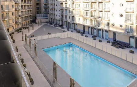Appartement 2 chambres face mer et plage, Oostende : photo 2