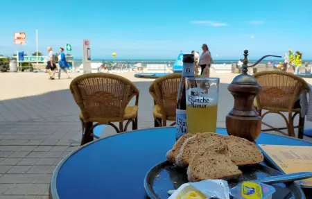 Appartement 2 chambres face mer et plage, Oostende : photo 19