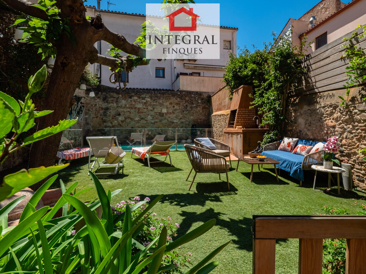 Maison de village avec piscine, 300m de la plage à Palamós - Photo 2