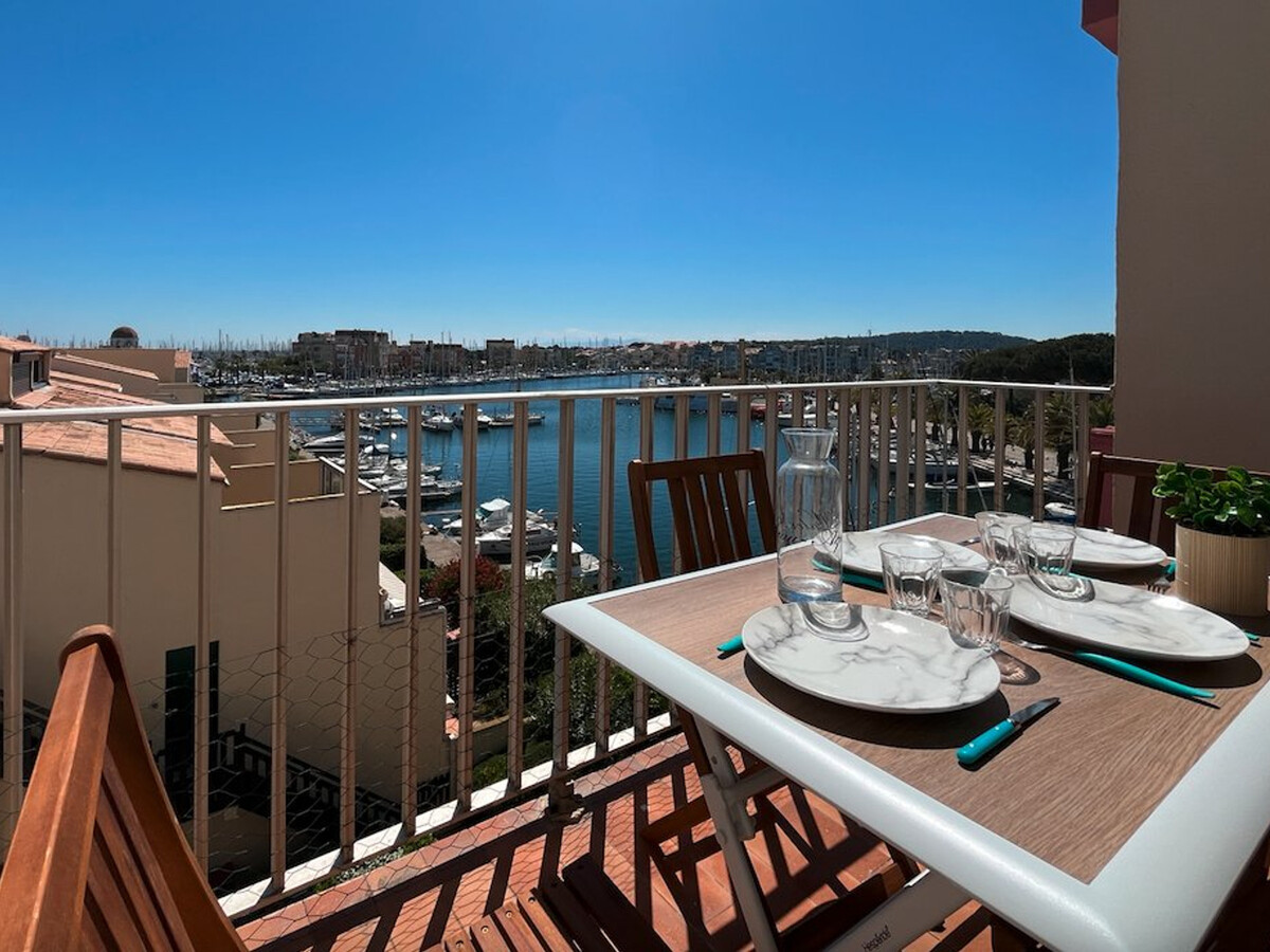 Appartement 4 pers. vue marina à Gruissan, parking privé - Photo 1